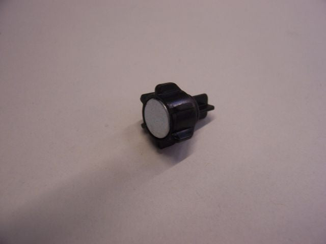 Magnet consola